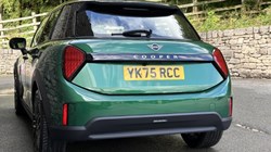 2026 (75) MINI COOPER 1.5 C Exclusive 5dr Auto 5821727