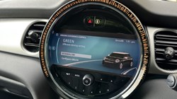 2022 (72) MINI HATCHBACK 1.5 Cooper Exclusive 5dr Auto 5848738