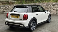 2022 (72) MINI HATCHBACK 1.5 Cooper Exclusive 5dr Auto 5848767