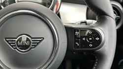 2022 (72) MINI HATCHBACK 1.5 Cooper Exclusive 5dr Auto 5848719