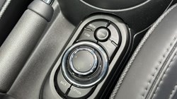 2022 (72) MINI HATCHBACK 1.5 Cooper Exclusive 5dr Auto 5848713