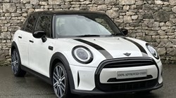 2022 (72) MINI HATCHBACK 1.5 Cooper Exclusive 5dr Auto 5848755