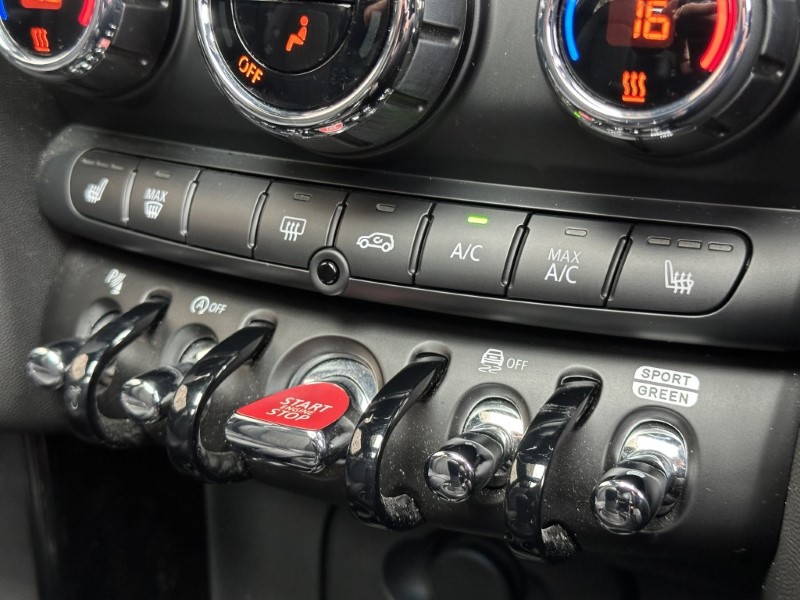 2022 (72) MINI HATCHBACK 1.5 Cooper Exclusive 5dr Auto 5848714