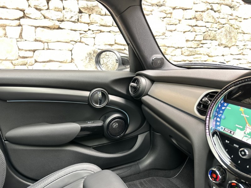 2022 (72) MINI HATCHBACK 1.5 Cooper Exclusive 5dr Auto 5848711