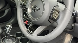 2022 (72) MINI HATCHBACK 1.5 Cooper Exclusive 5dr Auto 5848705