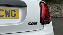 2022 (72) MINI HATCHBACK 1.5 Cooper Exclusive 5dr Auto 5848703