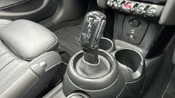 2022 (72) MINI HATCHBACK 1.5 Cooper Exclusive 5dr Auto 5849451