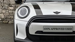 2022 (72) MINI HATCHBACK 1.5 Cooper Exclusive 5dr Auto 5848757