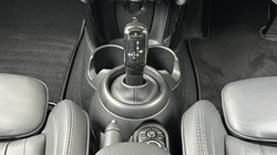 2022 (72) MINI HATCHBACK 1.5 Cooper Exclusive 5dr Auto 5848749