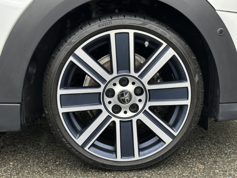 2022 (72) MINI HATCHBACK 1.5 Cooper Exclusive 5dr Auto 5848761