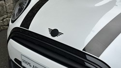 2022 (72) MINI HATCHBACK 1.5 Cooper Exclusive 5dr Auto 5848722