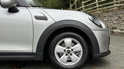 2023 (23) MINI HATCHBACK 1.5 Cooper Classic 3dr Auto 5844832