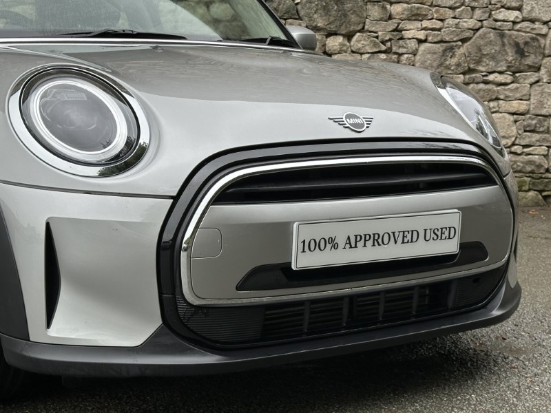 2023 (23) MINI HATCHBACK 1.5 Cooper Classic 3dr Auto 5844827