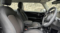 2023 (23) MINI HATCHBACK 1.5 Cooper Classic 3dr Auto 5842904