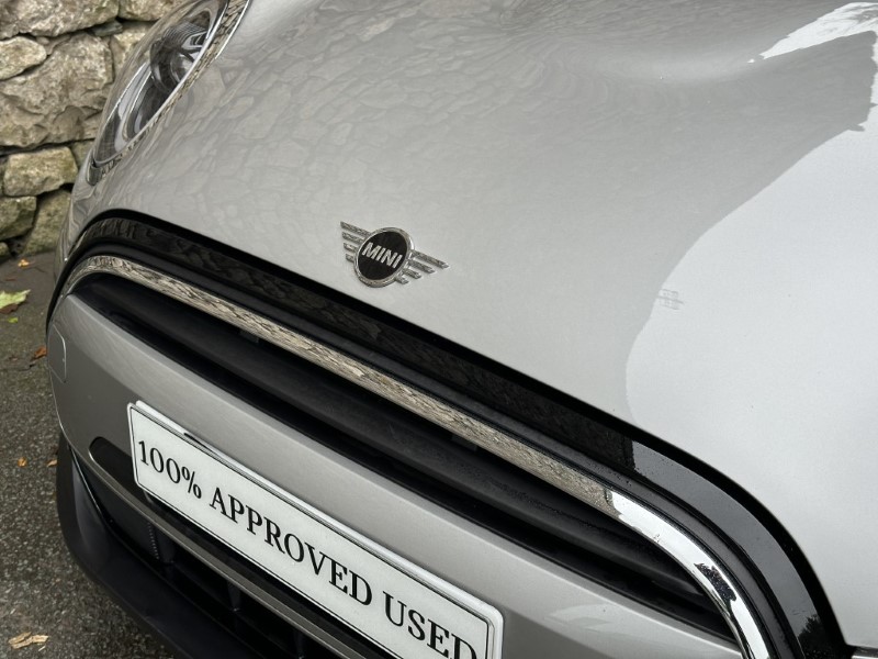 2023 (23) MINI HATCHBACK 1.5 Cooper Classic 3dr Auto 5844818