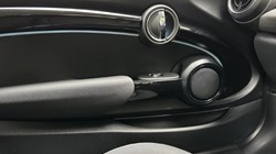 2023 (23) MINI HATCHBACK 1.5 Cooper Classic 3dr Auto 5842885