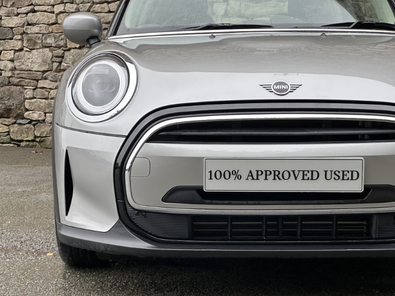 2023 (23) MINI HATCHBACK 1.5 Cooper Classic 3dr Auto 5844829