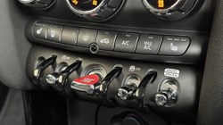 2023 (23) MINI HATCHBACK 1.5 Cooper Classic 3dr Auto 5842888