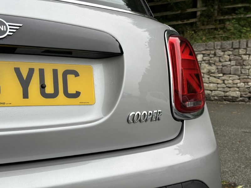 2023 (23) MINI HATCHBACK 1.5 Cooper Classic 3dr Auto 5844813