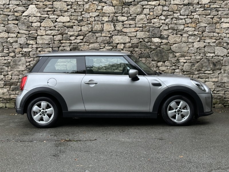 2023 (23) MINI HATCHBACK 1.5 Cooper Classic 3dr Auto 5844809