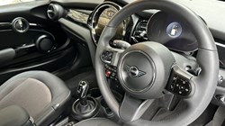 2023 (23) MINI HATCHBACK 1.5 Cooper Classic 3dr Auto 5842881