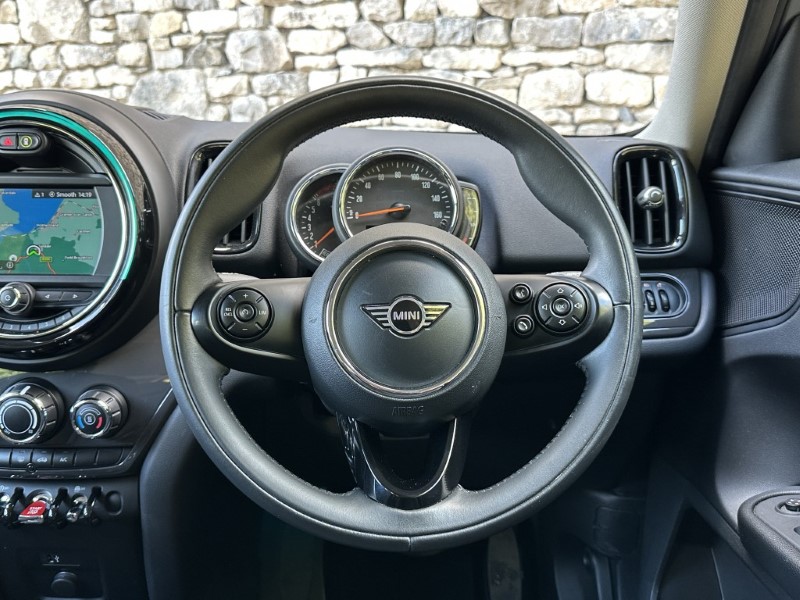 2020 (20) MINI COUNTRYMAN 1.5 Cooper Classic 5dr Auto 5886747