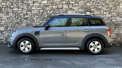 2020 (20) MINI COUNTRYMAN 1.5 Cooper Classic 5dr Auto 5886731