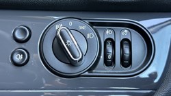 2020 (20) MINI COUNTRYMAN 1.5 Cooper Classic 5dr Auto 5886725