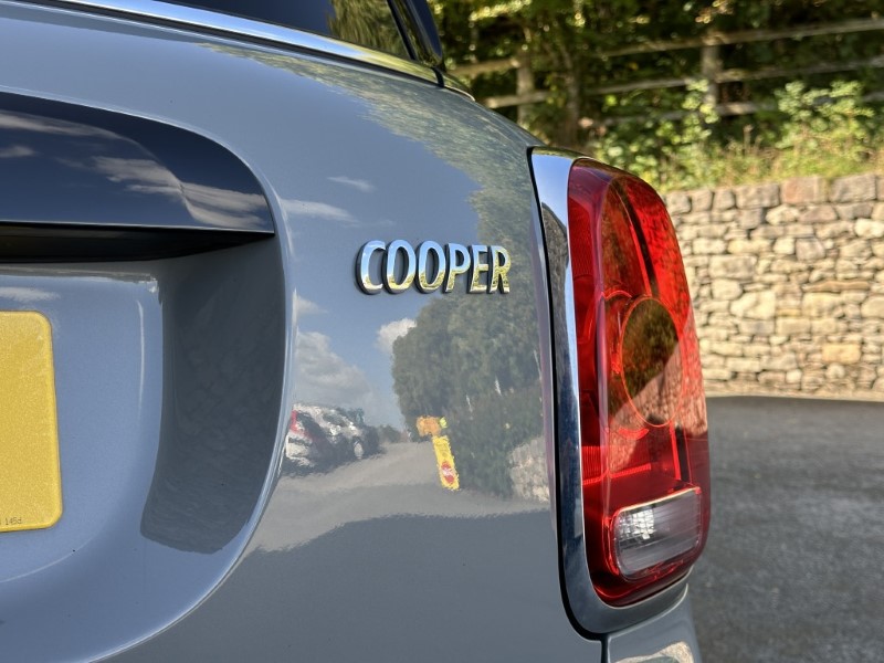 2020 (20) MINI COUNTRYMAN 1.5 Cooper Classic 5dr Auto 5886711