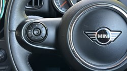 2020 (20) MINI COUNTRYMAN 1.5 Cooper Classic 5dr Auto 5886726