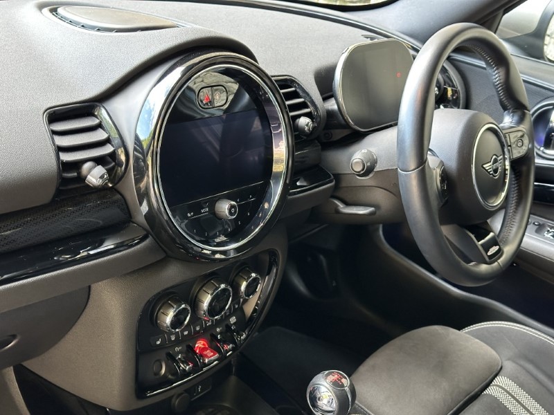 2022 (72) MINI CLUBMAN 1.5 Cooper Shadow Edition 6dr 5859342