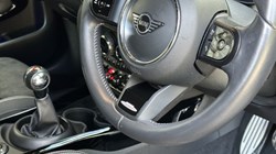2022 (72) MINI CLUBMAN 1.5 Cooper Shadow Edition 6dr 5859320