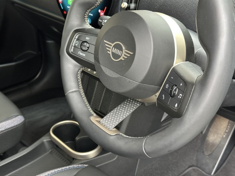 2024 (74) MINI COOPER 1.5 C Classic 5dr Auto 5836681