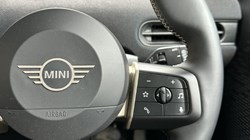 2024 (74) MINI COOPER 1.5 C Classic 5dr Auto 5836690