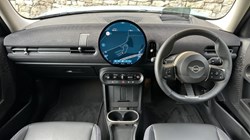 2024 (74) MINI COOPER 1.5 C Classic 5dr Auto 5836719