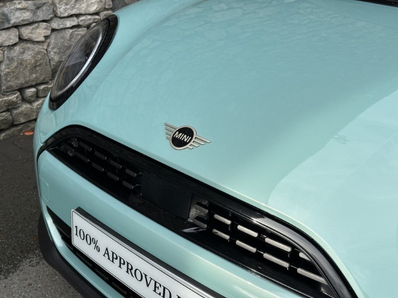 2024 (74) MINI COOPER 1.5 C Classic 5dr Auto 5836696