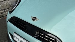 2024 (74) MINI COOPER 1.5 C Classic 5dr Auto 5836696