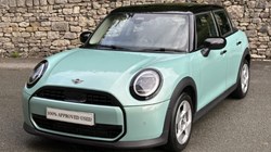 2024 (74) MINI COOPER 1.5 C Classic 5dr Auto 5836722