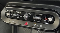 2024 (74) MINI COOPER 1.5 C Classic 5dr Auto 5836692
