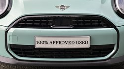 2024 (74) MINI COOPER 1.5 C Classic 5dr Auto 5836727