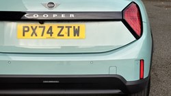 2024 (74) MINI COOPER 1.5 C Classic 5dr Auto 5836674