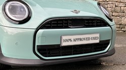2024 (74) MINI COOPER 1.5 C Classic 5dr Auto 5836729