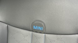 2024 (74) MINI COOPER 1.5 C Classic 5dr Auto 5836704