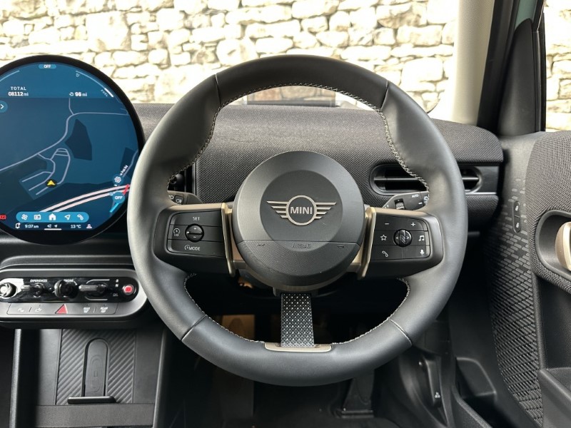 2024 (74) MINI COOPER 1.5 C Classic 5dr Auto 5836718