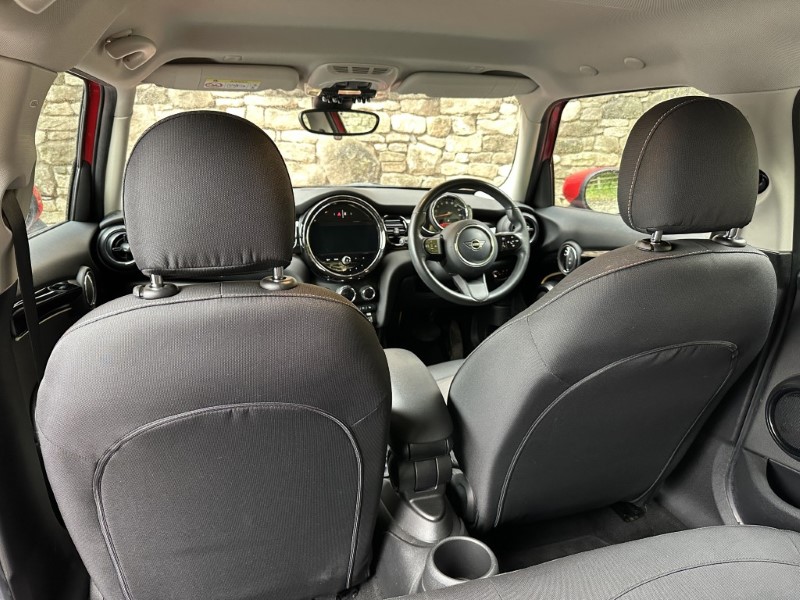 2022 (72) MINI HATCHBACK 1.5 Cooper Classic 5dr Auto 5900079