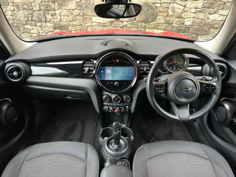 2022 (72) MINI HATCHBACK 1.5 Cooper Classic 5dr Auto 5900084