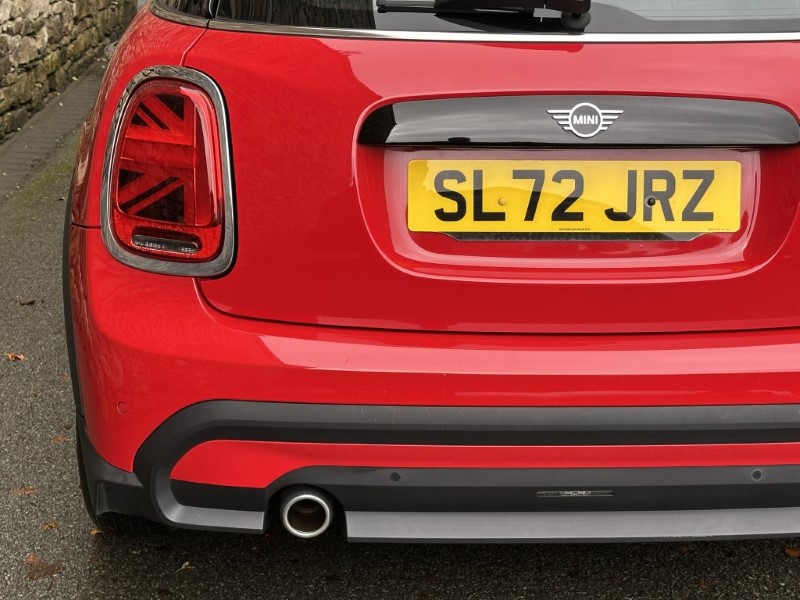 2022 (72) MINI HATCHBACK 1.5 Cooper Classic 5dr Auto 5900046