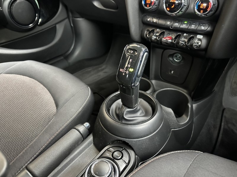 2022 (72) MINI HATCHBACK 1.5 Cooper Classic 5dr Auto 5900057