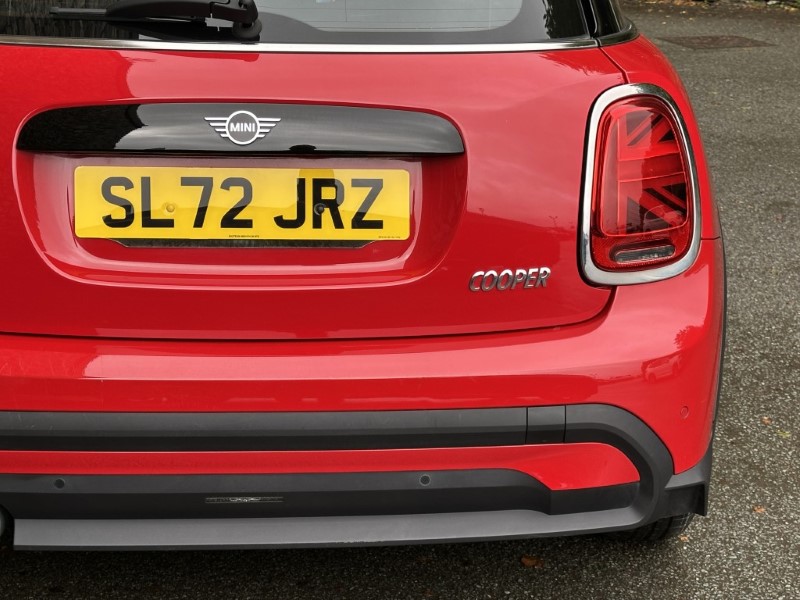 2022 (72) MINI HATCHBACK 1.5 Cooper Classic 5dr Auto 5900047
