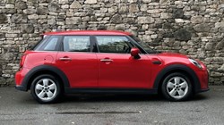 2022 (72) MINI HATCHBACK 1.5 Cooper Classic 5dr Auto 5900044